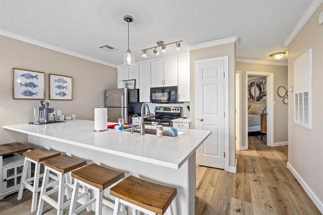 9520 Seawall Blvd 254, Galveston, TX 77554