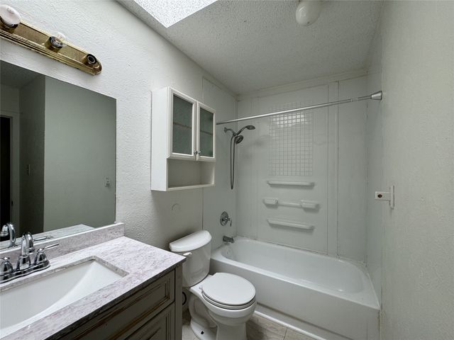 6646 E Lovers Lane 808, Dallas, TX 75214