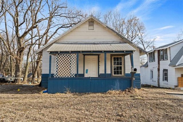 547 Blue Ridge Boulevard, Kansas City, MO 64125