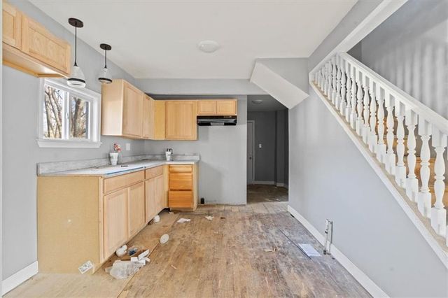 547 Blue Ridge Boulevard, Kansas City, MO 64125