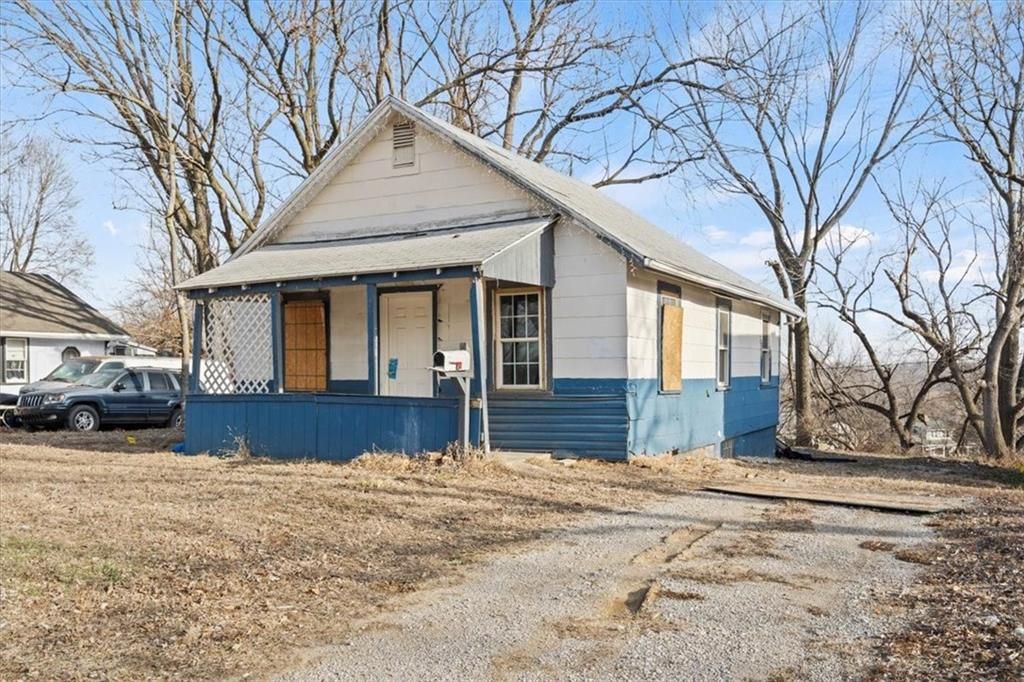 547 Blue Ridge Boulevard, Kansas City, MO 64125