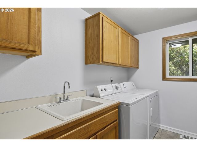 17810 Ne 47TH Ave, Vancouver, WA 98686