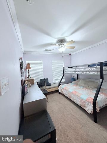 8593 WYNGATE MANOR CT, Alexandria, VA 22309