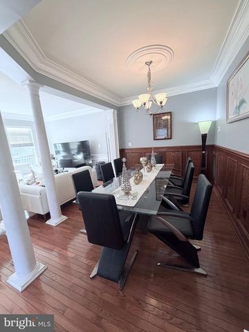 8593 WYNGATE MANOR CT, Alexandria, VA 22309