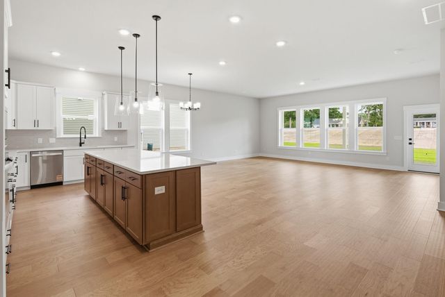 76 Birdie Way, Goose Creek, SC 29445