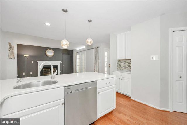 20409 REMSBURY PL, Gaithersburg, MD 20886
