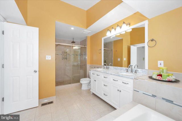 20409 REMSBURY PL, Gaithersburg, MD 20886