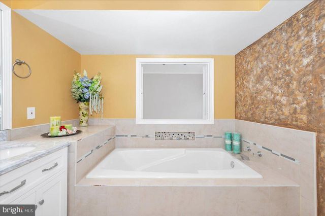 20409 REMSBURY PL, Gaithersburg, MD 20886