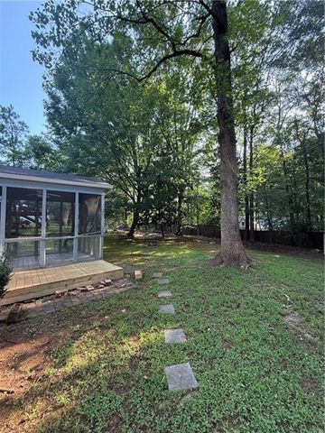 480 Roswell Farms Road, Roswell, GA 30075