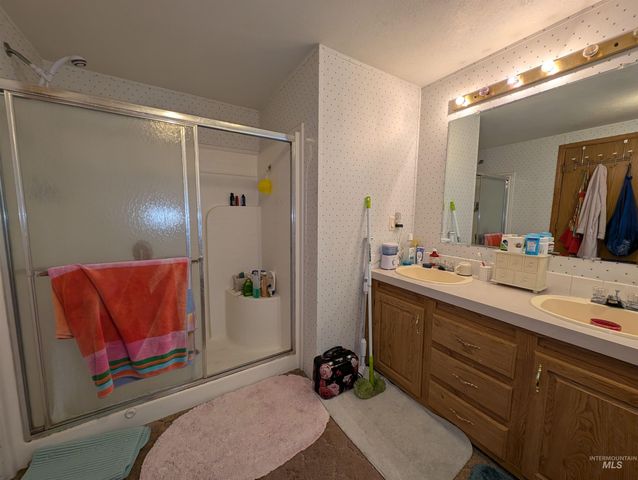 10327 Highway 95, Payette, ID 83661