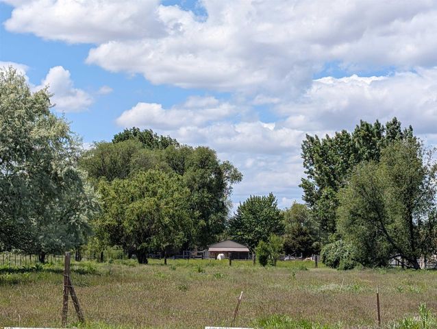 10327 Highway 95, Payette, ID 83661