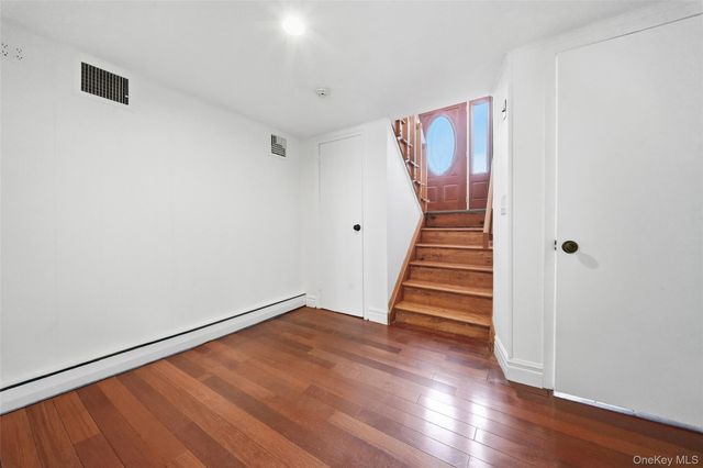 3400 Courtney Place, Baldwin, NY 11510
