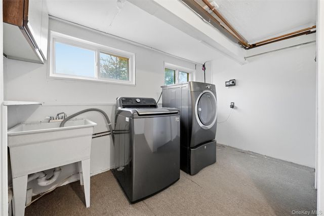 3400 Courtney Place, Baldwin, NY 11510