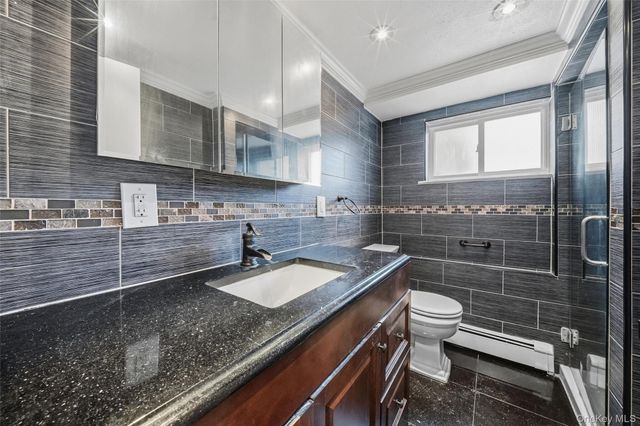 3400 Courtney Place, Baldwin, NY 11510