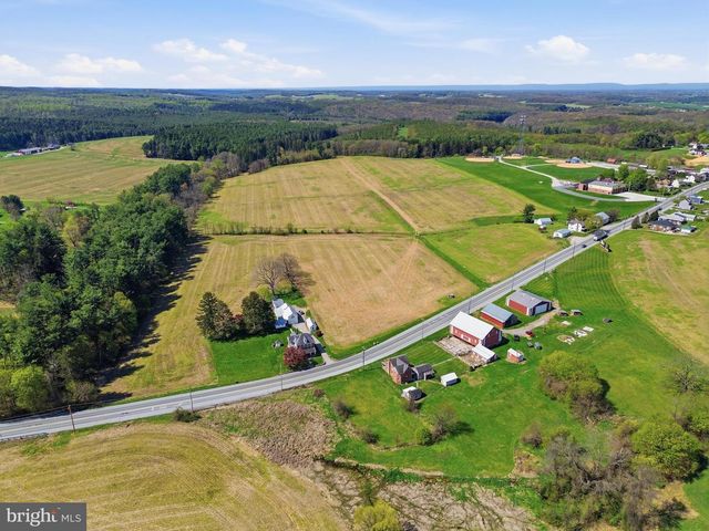 3143 BALTIMORE PIKE, Hanover, PA 17331