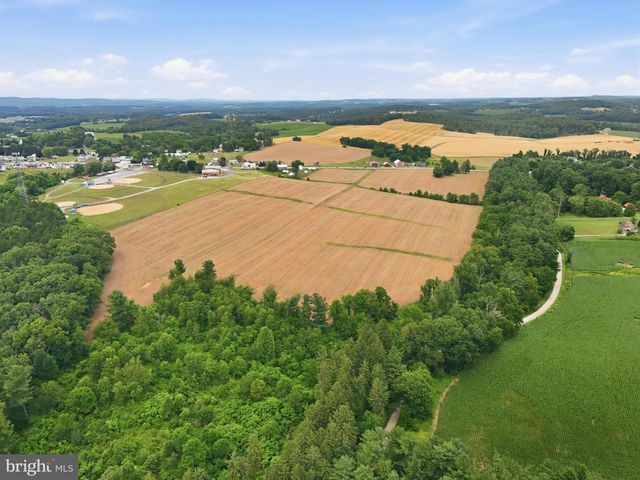 3143 BALTIMORE PIKE, Hanover, PA 17331