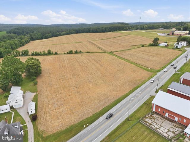3143 BALTIMORE PIKE, Hanover, PA 17331