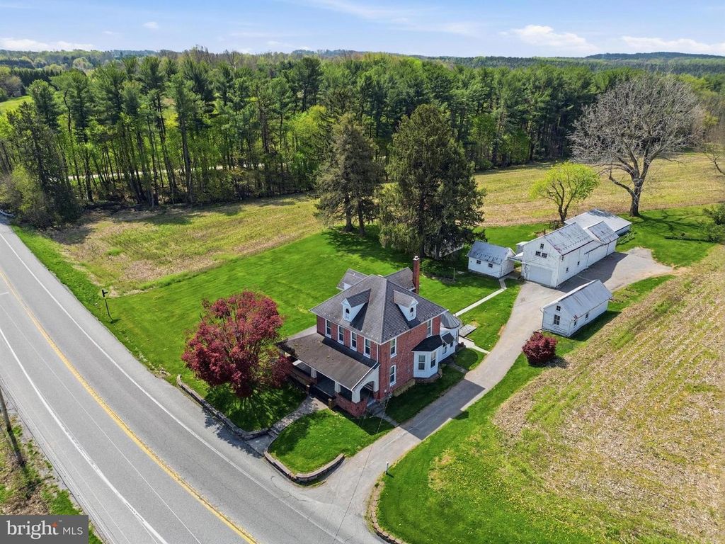 3143 BALTIMORE PIKE, Hanover, PA 17331