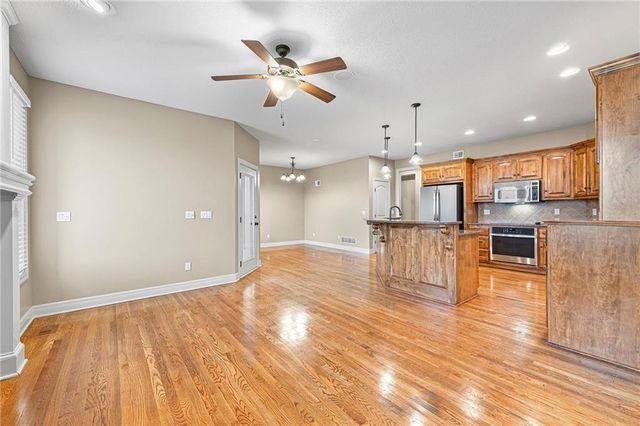 12990 N Crispin Way, Platte City, MO 64079