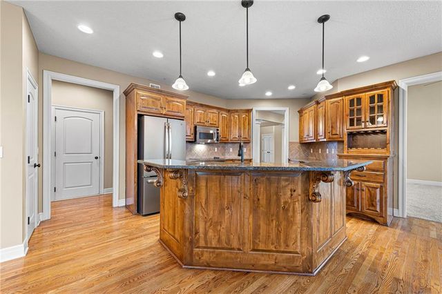 12990 N Crispin Way, Platte City, MO 64079