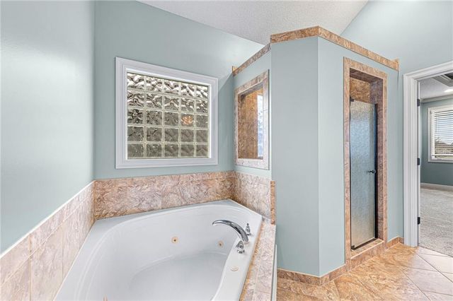 12990 N Crispin Way, Platte City, MO 64079