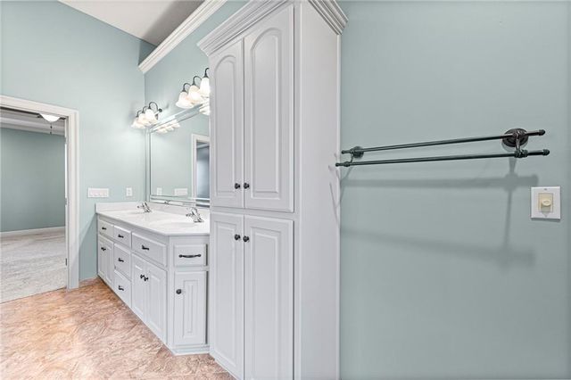 12990 N Crispin Way, Platte City, MO 64079