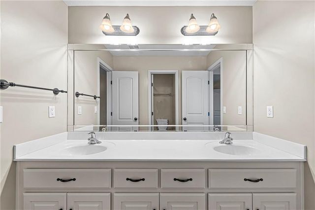 12990 N Crispin Way, Platte City, MO 64079