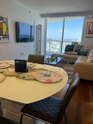 6365 Collins Ave 2811, Miami Beach, FL 33141