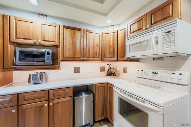 6728 Depew Street, Arvada, CO 80003