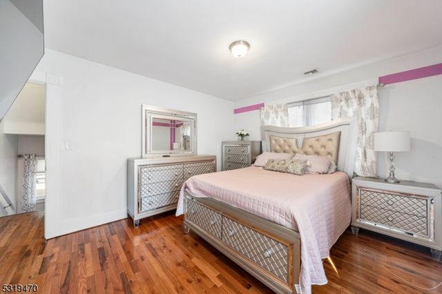 770 Stone St, Rahway City, NJ 07065