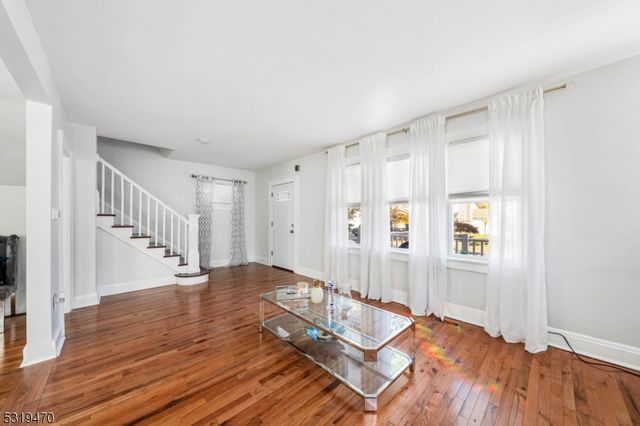 770 Stone St, Rahway City, NJ 07065