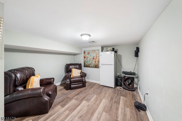 770 Stone St, Rahway City, NJ 07065
