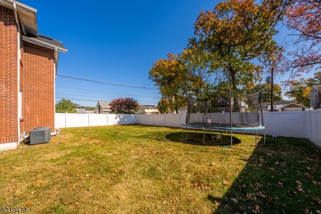 770 Stone St, Rahway City, NJ 07065