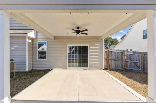 190 Cromwell Court, Raeford, NC 28376