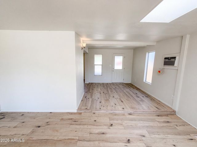 14621 N 31ST Avenue, Phoenix, AZ 85053