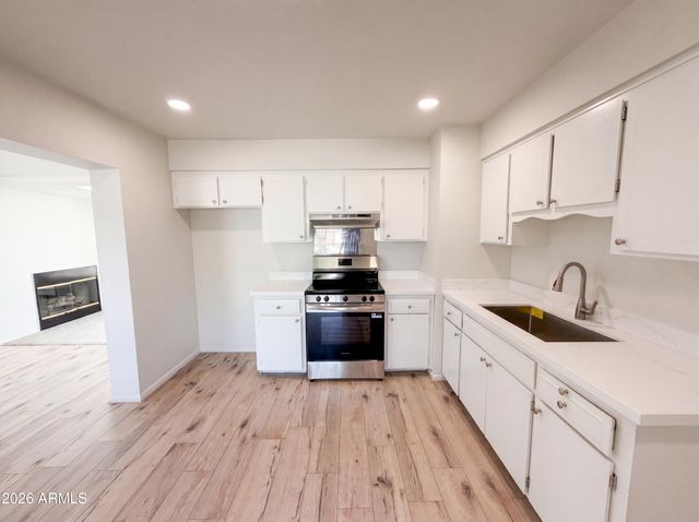 14621 N 31ST Avenue, Phoenix, AZ 85053