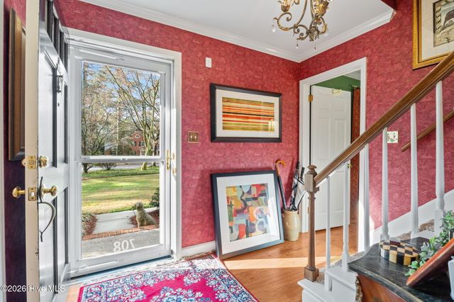 708 Raleigh Road Parkway W, Wilson, NC 27893