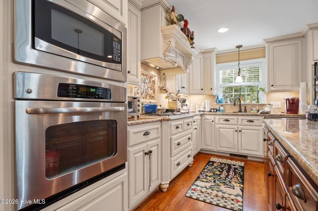 708 Raleigh Road Parkway W, Wilson, NC 27893