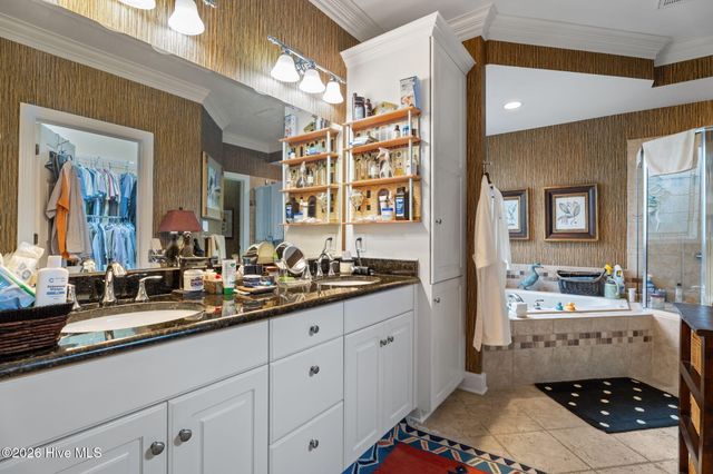 708 Raleigh Road Parkway W, Wilson, NC 27893