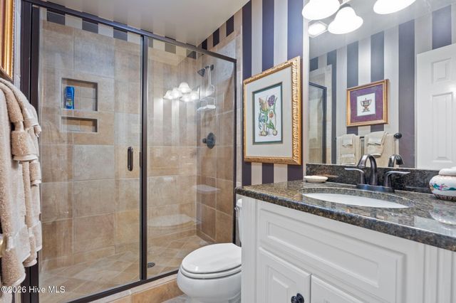 708 Raleigh Road Parkway W, Wilson, NC 27893