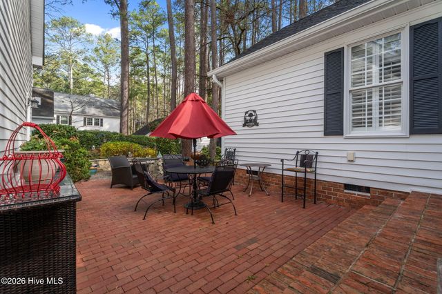 708 Raleigh Road Parkway W, Wilson, NC 27893