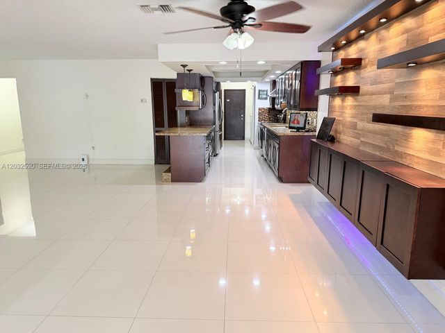 18801 Oakland Hills Drive, Hialeah, FL 33015