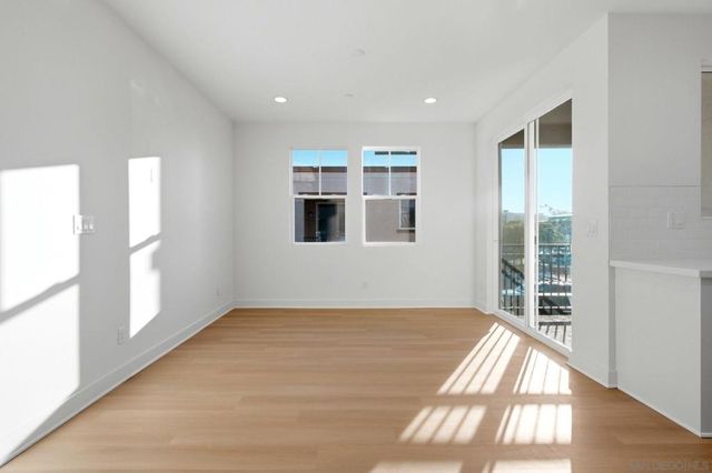 406 Zoey Lane, San Marcos, CA 92069