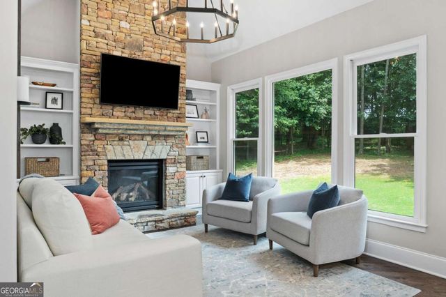 6045 Overlook Park Drive, Cumming, GA 30040