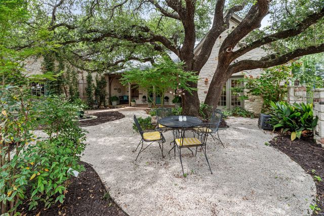 9808 Ravenswood Road, Granbury, TX 76049