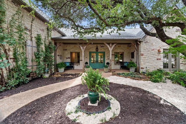 9808 Ravenswood Road, Granbury, TX 76049