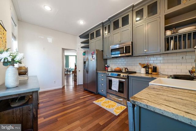 1517 E SUSQUEHANNA AVE, Philadelphia, PA 19125