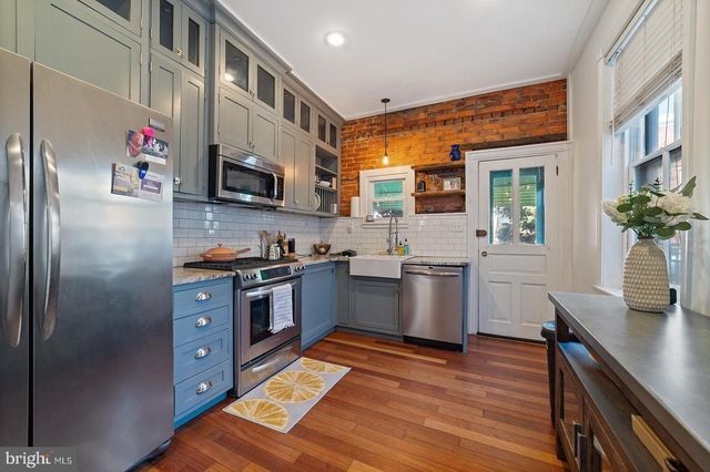 1517 E SUSQUEHANNA AVE, Philadelphia, PA 19125