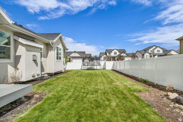 7039 W MONSEN WAY, West Jordan, UT 84081
