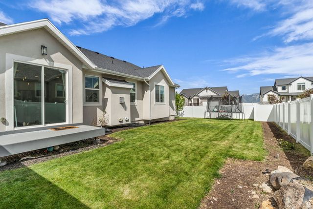 7039 W MONSEN WAY, West Jordan, UT 84081
